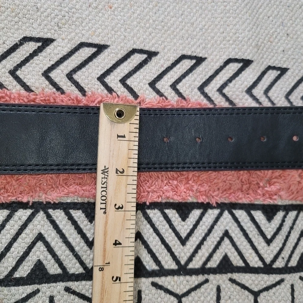WIDE BLACK FAUX LEATHER BELT